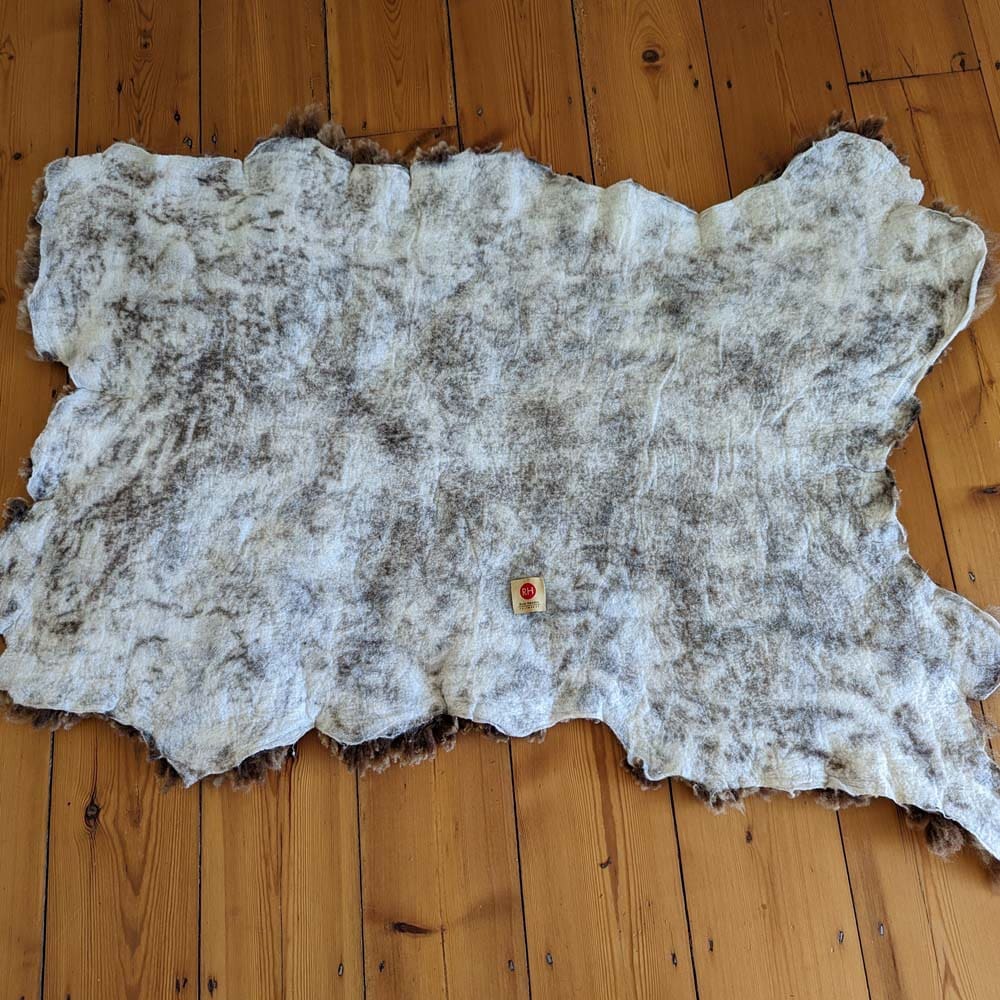 Shetland Moorit Felted Fleece - Image 3
